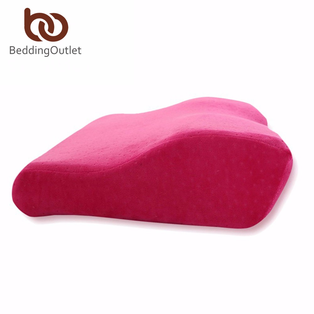 BeddingOutlet Anti-Apnea, Anti-Static, Memory Foam Pillow